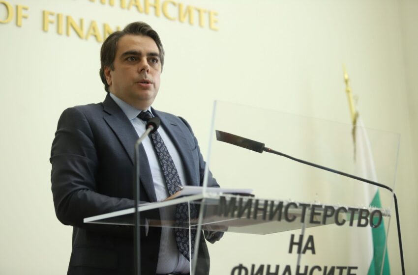  Василев не успя да гласува, заличен е от избирателните списъци