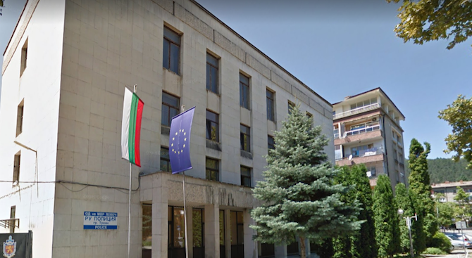  От МВР не останаха длъжни на Кирил Петков