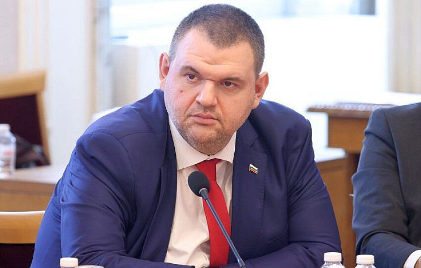  Пеевски: По-силни сме, когато работим с хората