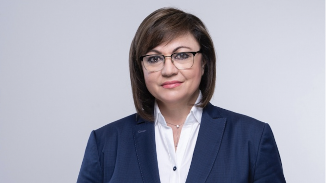  Нинова се нахвърли яростно върху Борисов