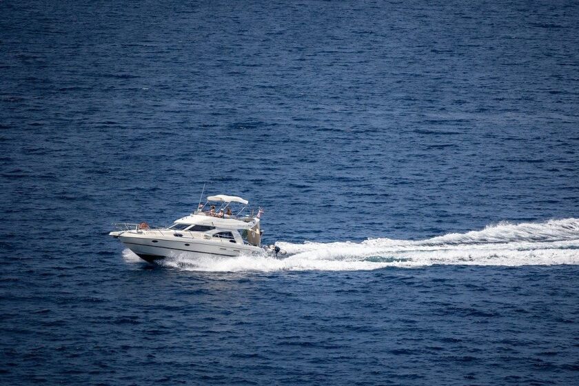 Гранични полицаи откриха много дрога на яхта в Царево