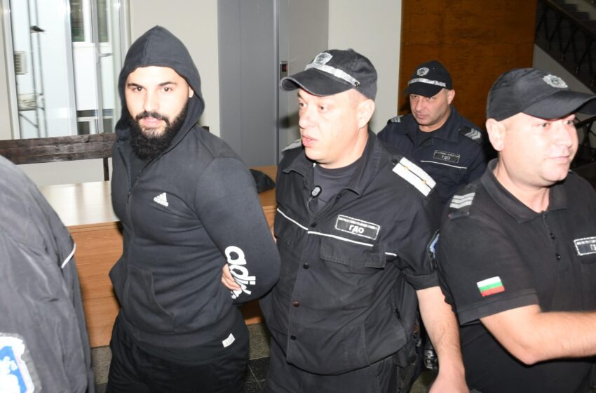 Обвиненият за нападението над Дебора остава в ареста