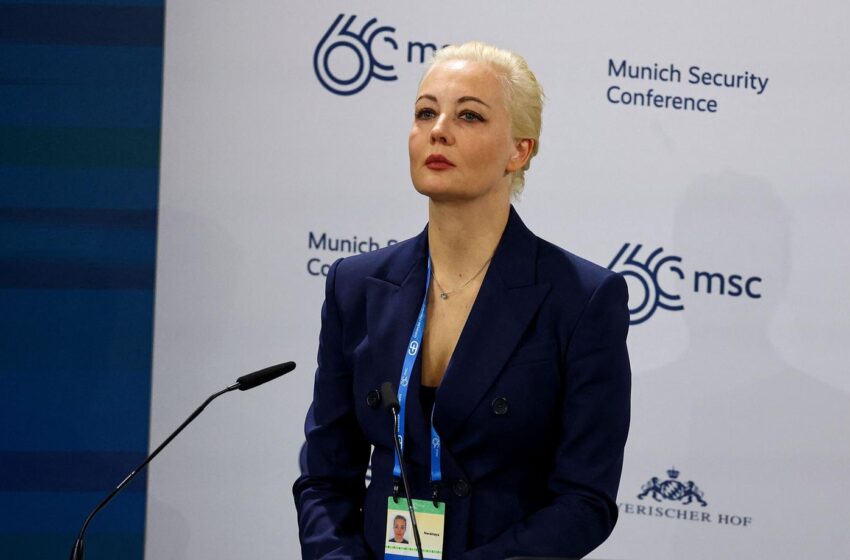  Х спря временно акаунта на съпругата на Навални