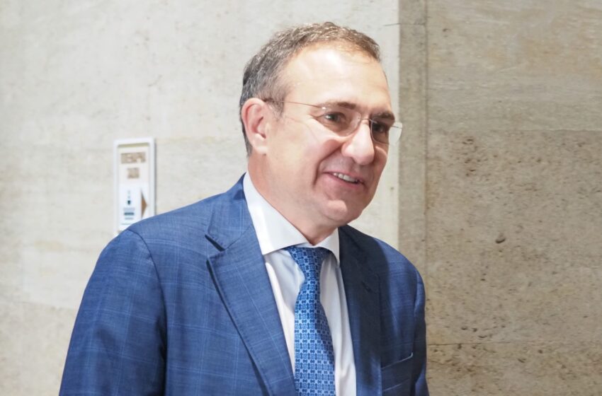  Гуцанов обеща: Ще спрем разграбването и унищожаването на енергетиката ни!