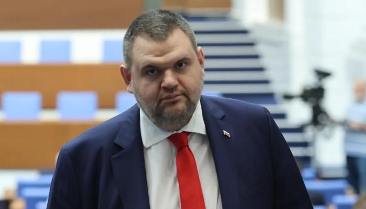  Пеевски: Новото начало е необратим факт! Ще удържа на думата си, обещавам!