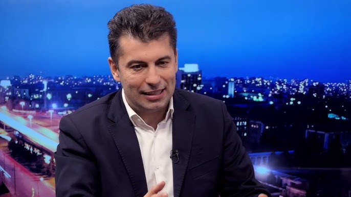 Петков: Няма да влизаме в коалиция след изборите