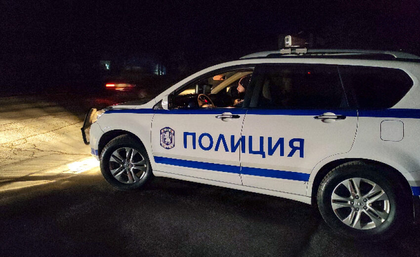  45-годишен пиян шофьор удари патрулка в Добрич и се опита да избяга