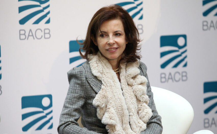  Разкриха Цветелина Бориславова в Австрия! Затвориха банка в която е акционер