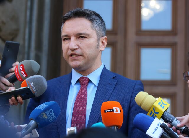  Кристиян Вигенин: Няма как да влезем в политическа коалиция с ГЕРБ