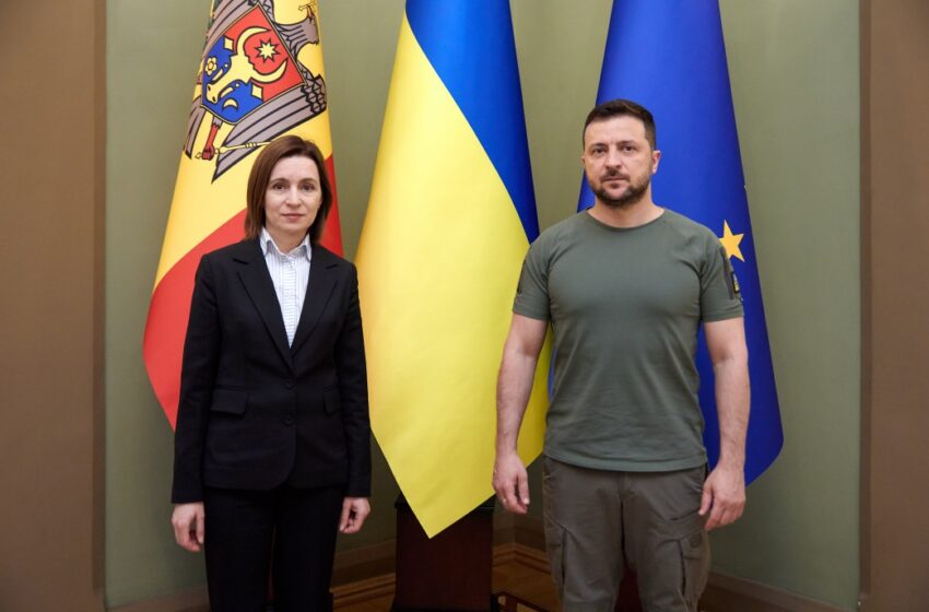  Зеленски поздрави молдовската си колежка Санду за победата в изборите