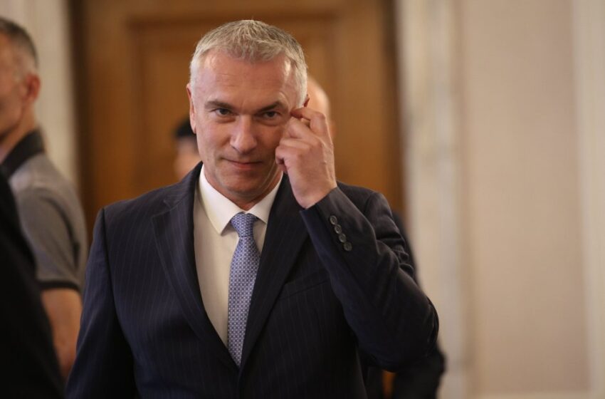  Освобождават Джейхан Ибрямов, за да положи клетва в новото НС