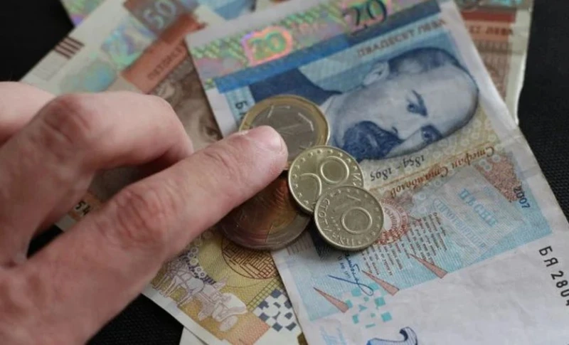  Само най-бедните пенсионери ще получат коледен бонус