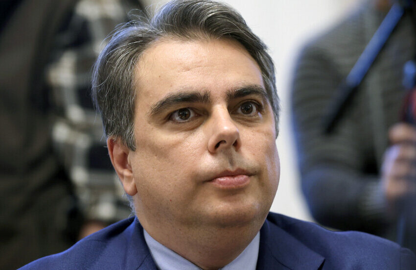  Бившата фирма на Асен Василев обжалва решението за несъстоятелност