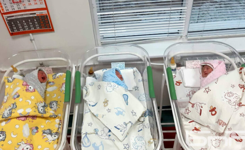  В Силистренска област най-много бебета са родени в Тутракан, 7 са двойките близнаци