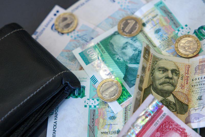  Тристранката заседава утре извънредно за бюджета