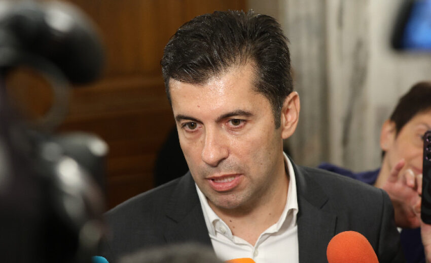  Петков: България трябва да заема твърда европейска позиция