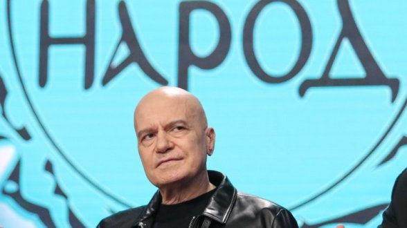  Слави Трифонов се усъмни в компетентността на Конституционния съд