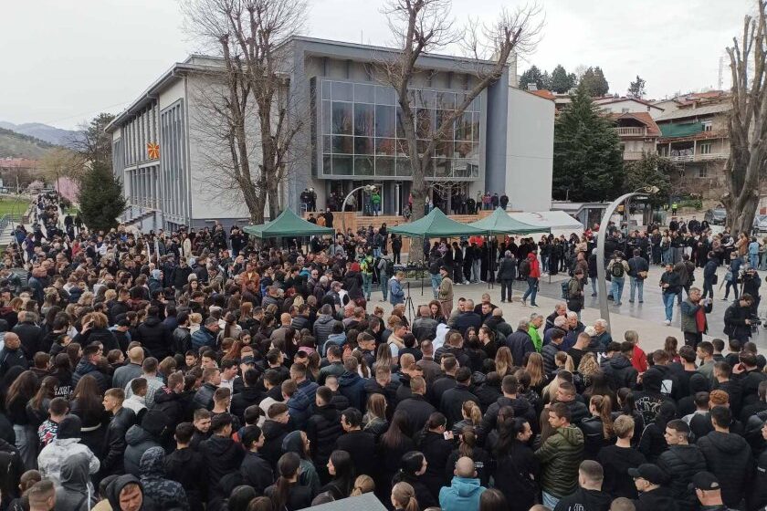  Огромен ужас! 45 от ранените в Кочани се намират в критично състояние