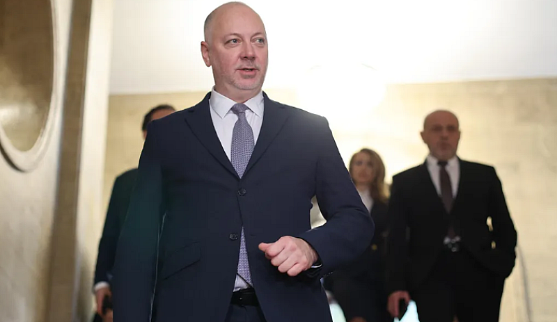  Премиерът Росен Желязков е провел разговор с Володимир Зеленски