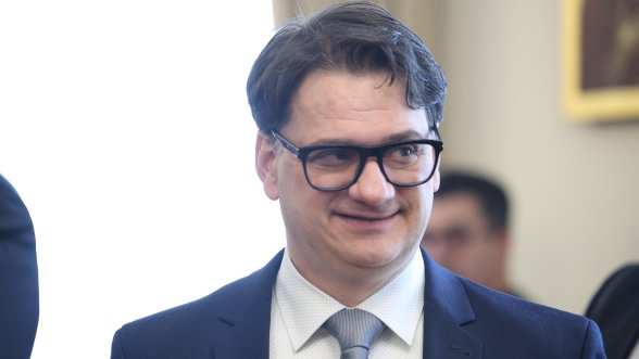  ПП поиска оставка на министърът на културата Мариан Бачев