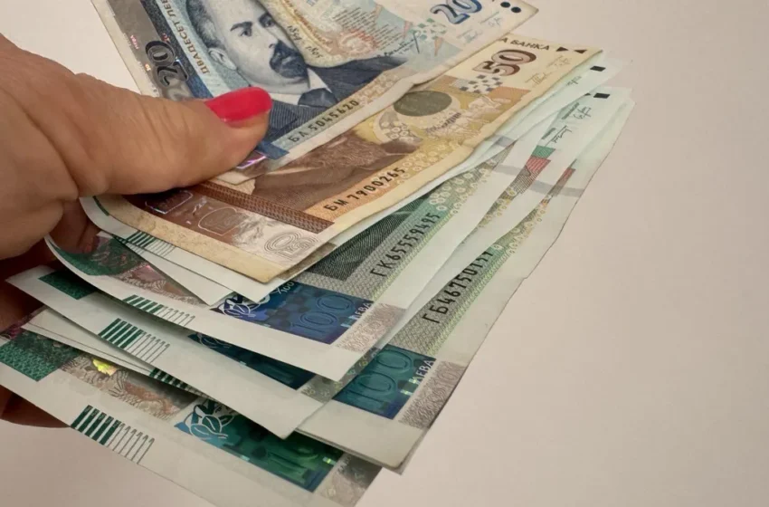  Инфлацията в България нараства минимално, а в еврозоната спада