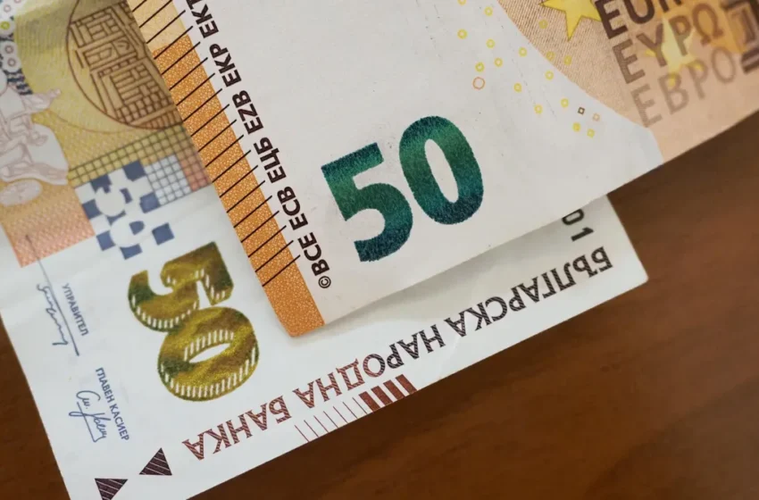  Еврогрупата: България да стане 21-вата членка на еврозоната