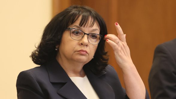  Петкова: Капиталът на ББР ще бъде увеличен с 4 милиарда