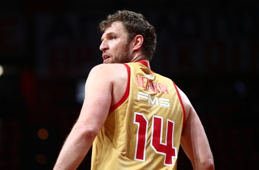  Везенков се развихри в Гърция, наниза 18 точки за 20 минути игра