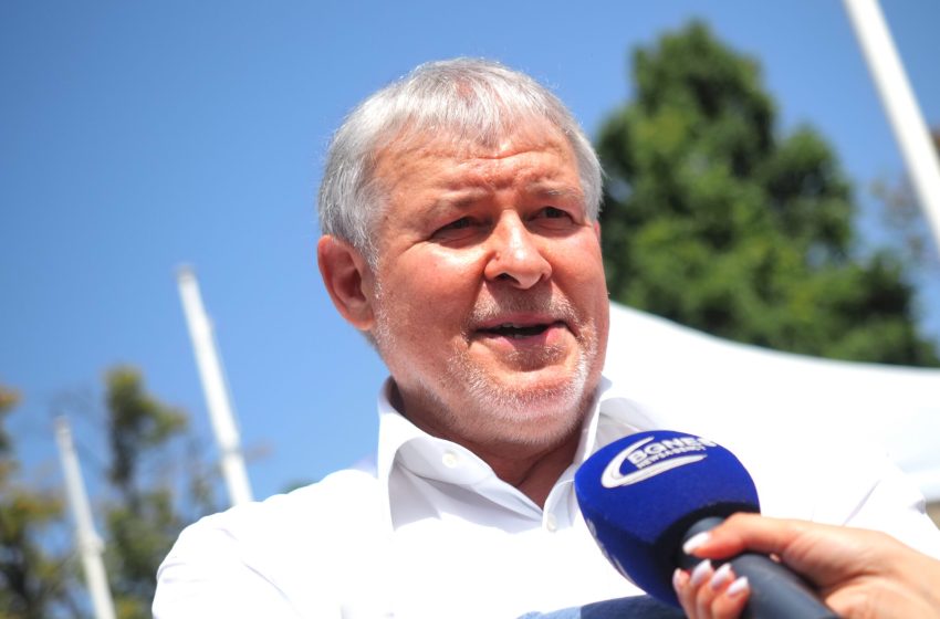  Румен Христов: България се нуждае от стабилно управление с влизането си в еврозоната