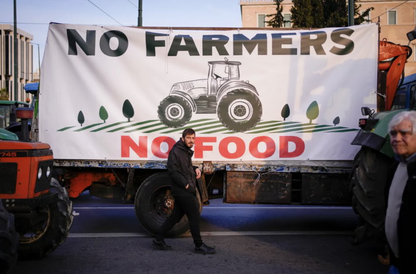  Гръцките фермери отказаха диалог с правителството, ще продължат стачките