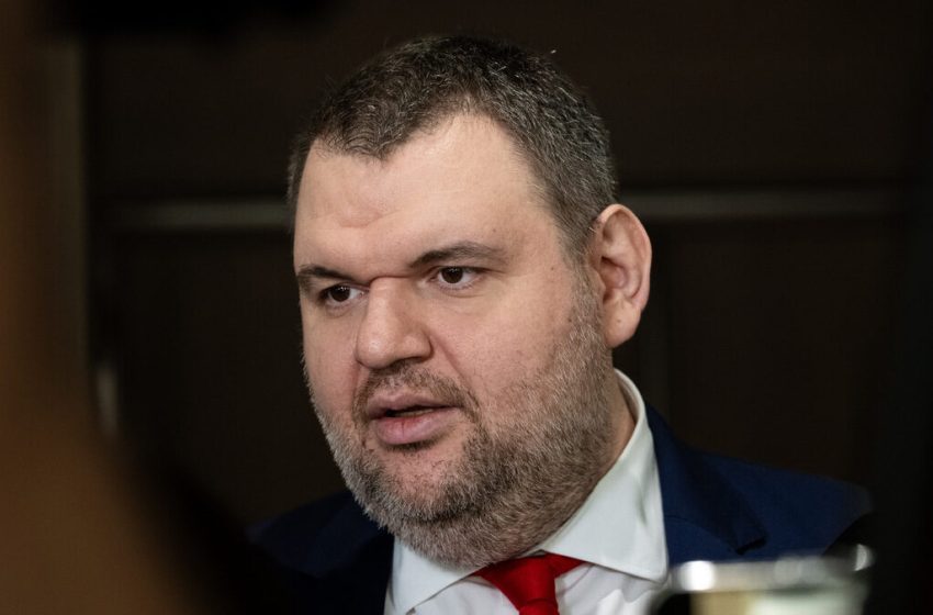  Пеевски изригна срещу освобождаване на убиец на пътя, отправи тежки закани