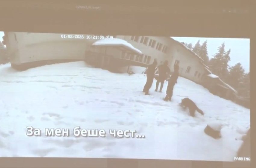  Шокиращо! Появи се снимка с трите трупа от хижата в Петрохан (СНИМКА 18+)