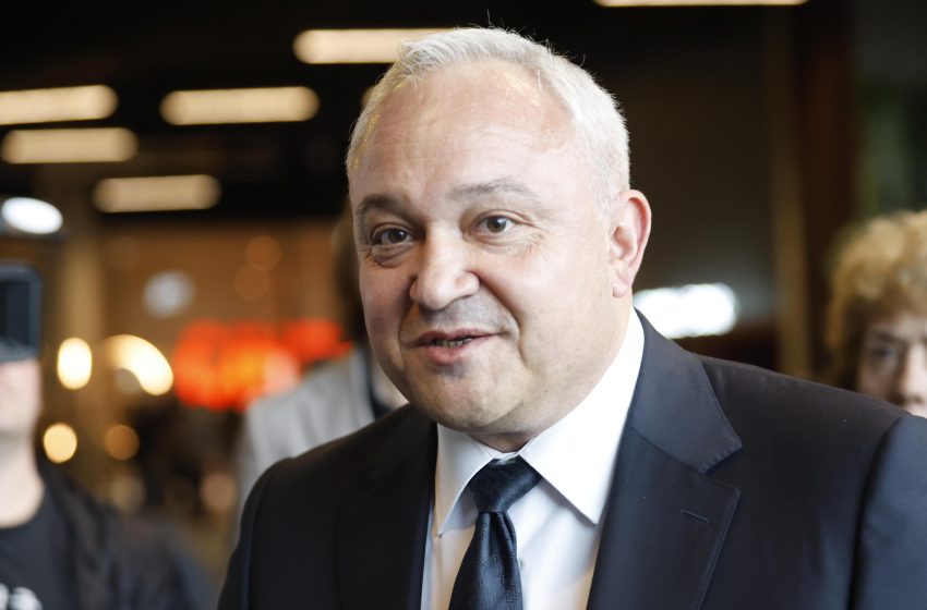  Демерджиев: Сарафов трябва да си тръгне незабавно, времето за шикалкавене изтече!