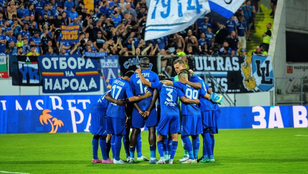  Сираков показа новия собственик на Левски и обеща нов стадион