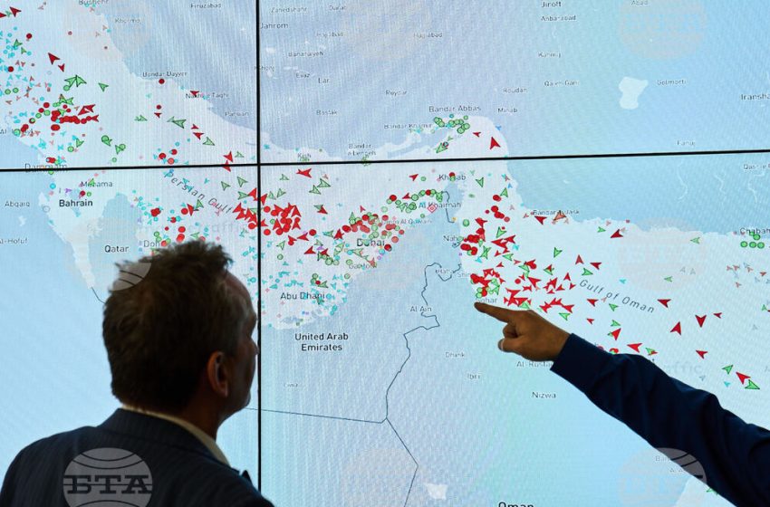  Конвой от танкери е напуснал Персийския залив и е преминал през Ормузкия проток