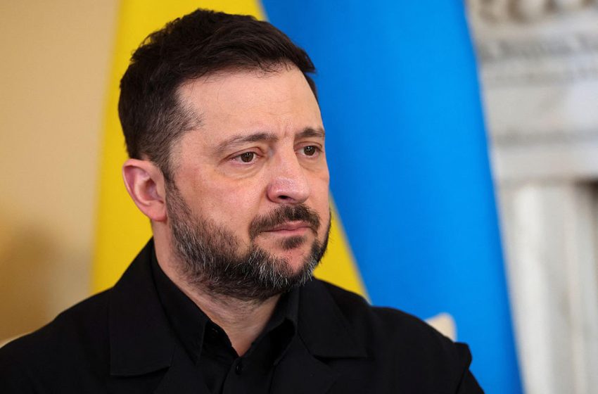  Зеленски с притеснителни разкрития: Русия ни атакува с ракета „Орешник“!